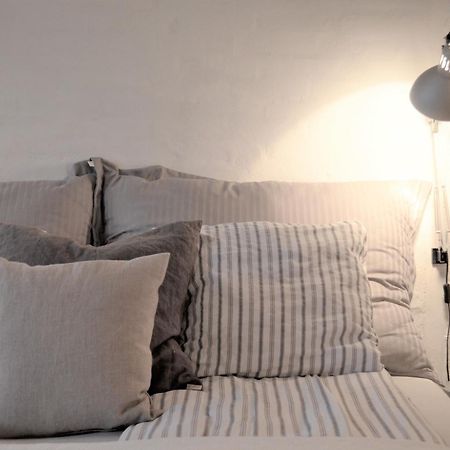 Store Ejlstrup Bed & Breakfast Odense Exterior photo